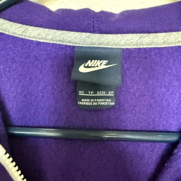 Nike Purple Zip Up Hoodie Jacket - Picture 4 of 6